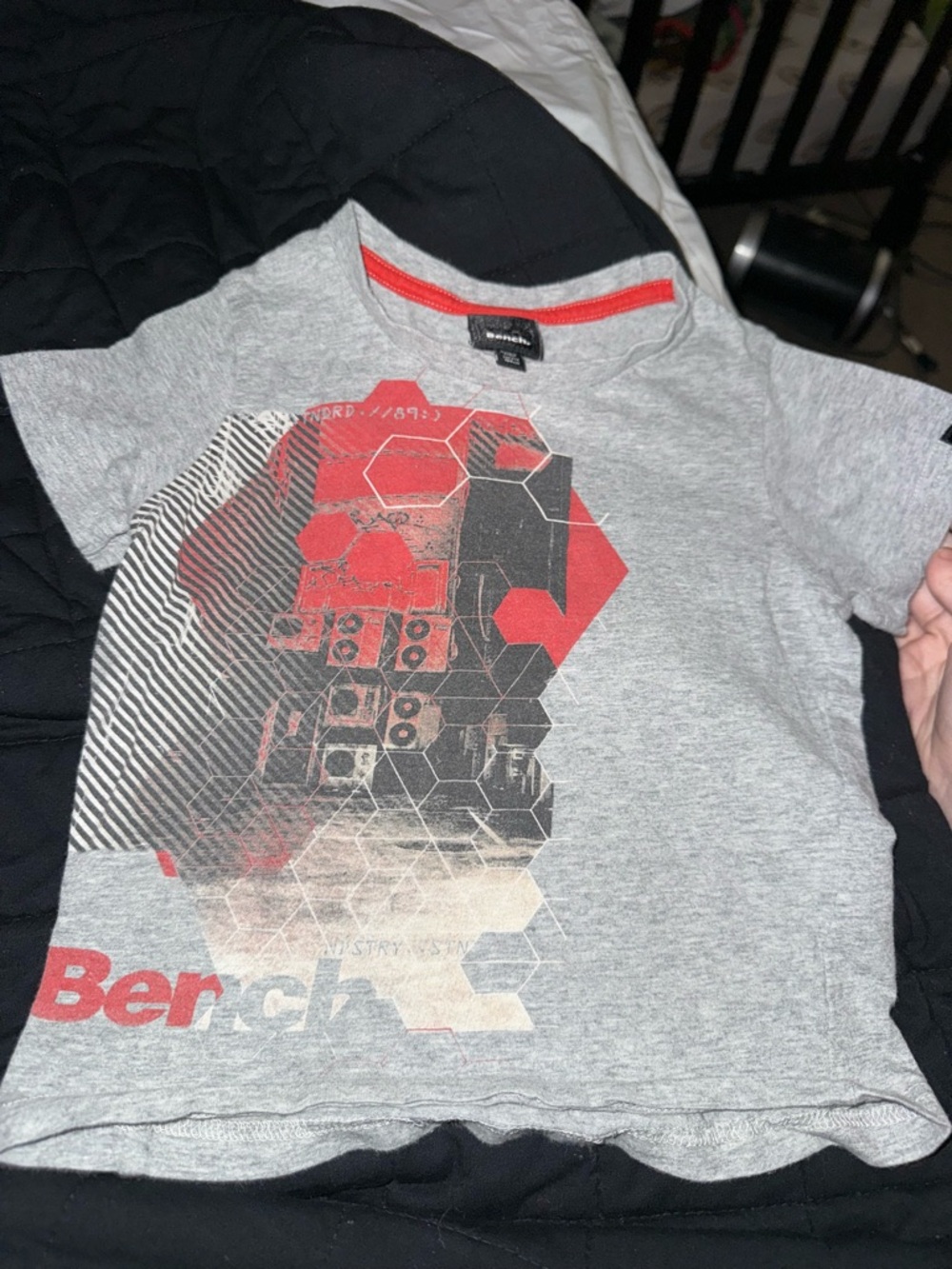 Bench Grey Tee with Red and Black Geometric Print